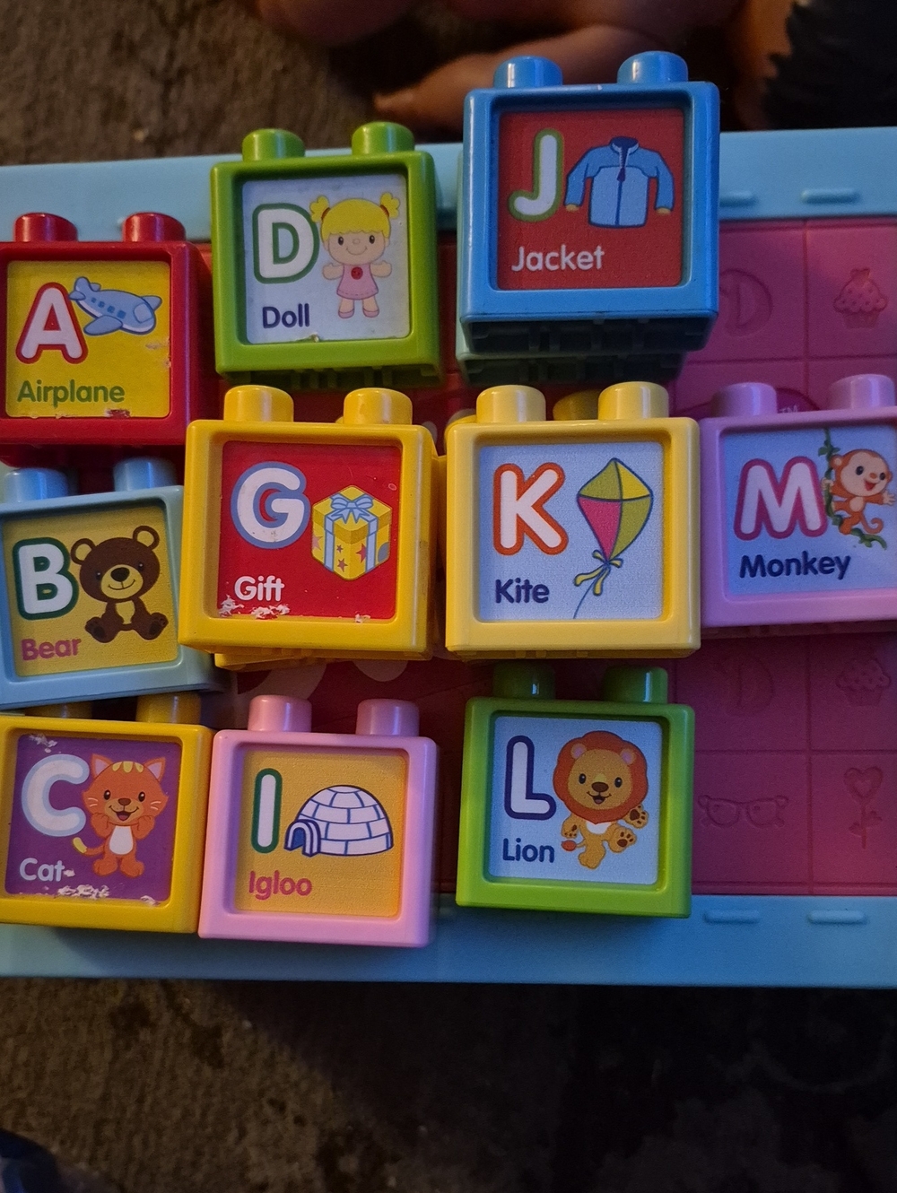 VTech Sit-to-Stand Alphabet Train Replacement Letter Blocks